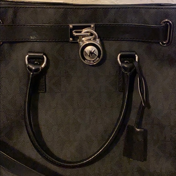 Michael Kors Black Hamilton Tote - Picture 8 of 11